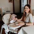 Scaun de luat masa pentru copii Coccolle Noori, Ajustabil pe 7 niveluri de inaltime, Tavita dubla reglabila, Spatar si suport picioruse reglabile, Pliabil la buton, Centura in 5 puncte, Suport antialunecare, Roti pe spate, Emerald Green