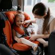Scaun auto rotativ cu Isofix Coccolle Atira iSize R129, 40-150 cm, 0-36 kg, Top Tether, Centuri in 5 puncte, Pozitie de somn, Tetiera reglabila, Carcasa ranforsata, Spuma de memorie, Diamond Black